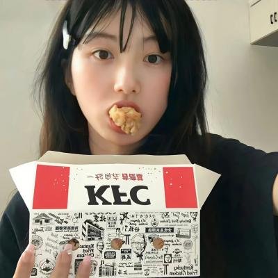 后备箱里的女孩 封面
